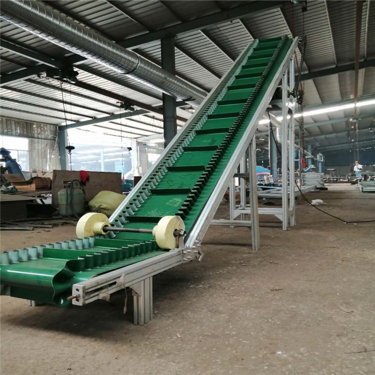 十堰Z型裙邊皮帶給料機(jī)